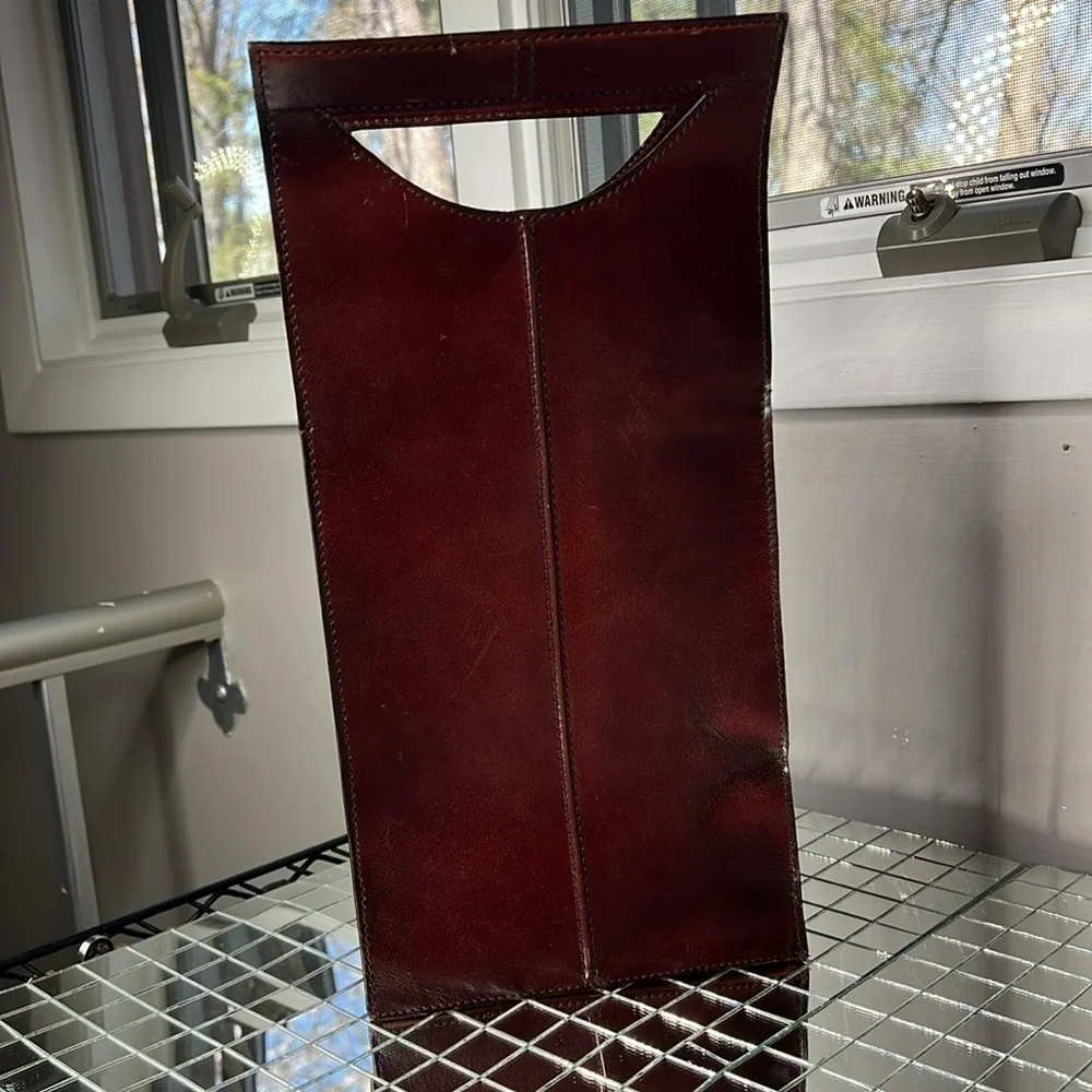 Tall Leather Wine Bag